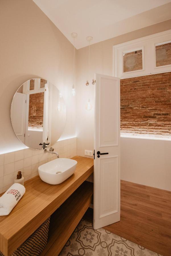 Petit Luxe Volta Bed & Breakfast Terrassa Exterior foto
