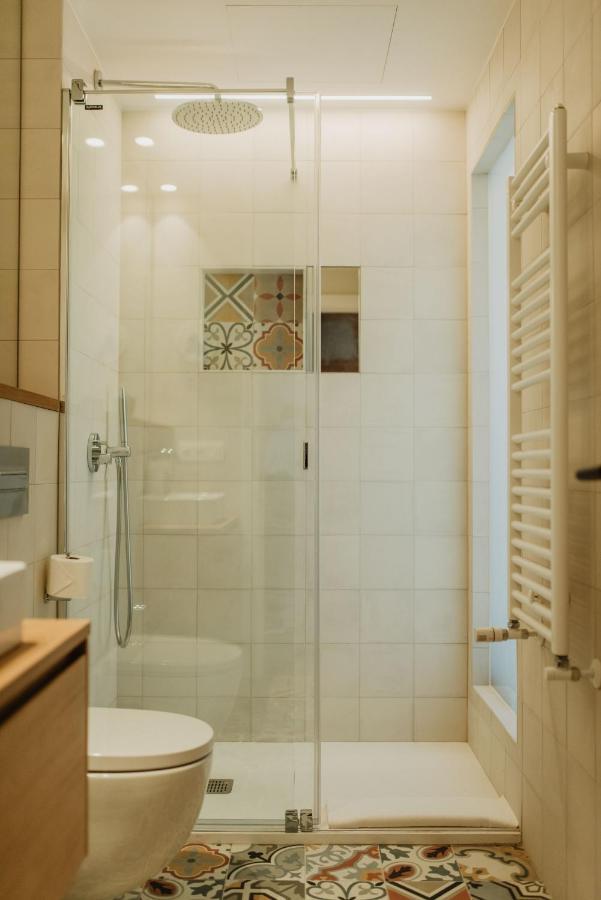 Petit Luxe Volta Bed & Breakfast Terrassa Exterior foto